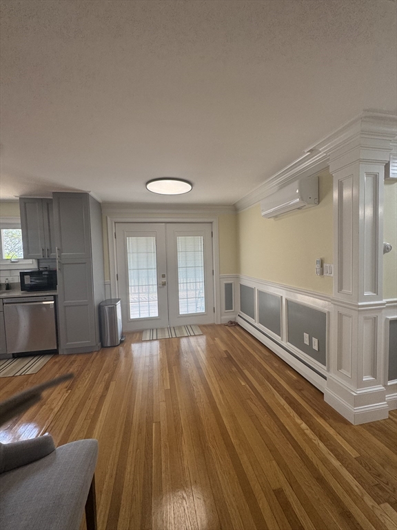 15 Heath St 0