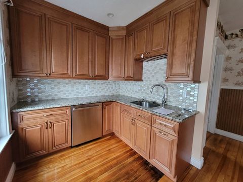 Photo of 11 Payson St #1, Worcester, MA 01607 (MLS # 73506082)