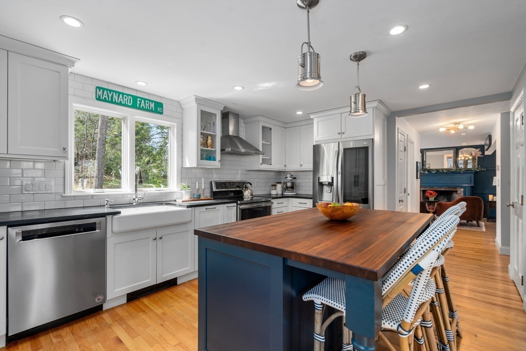 10 Allan Drive