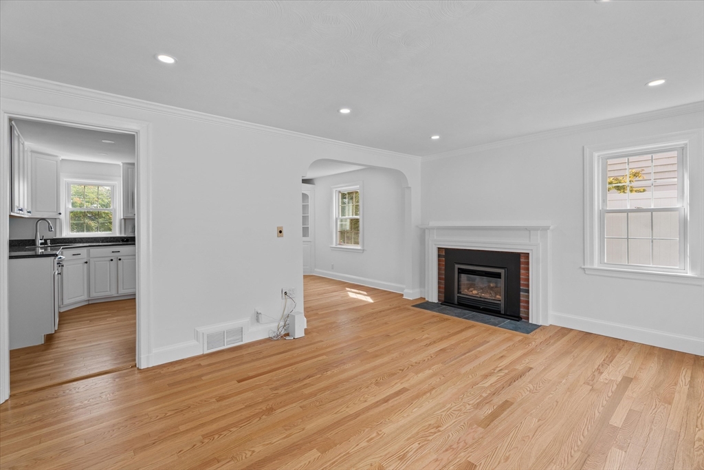 91 Prentice Street