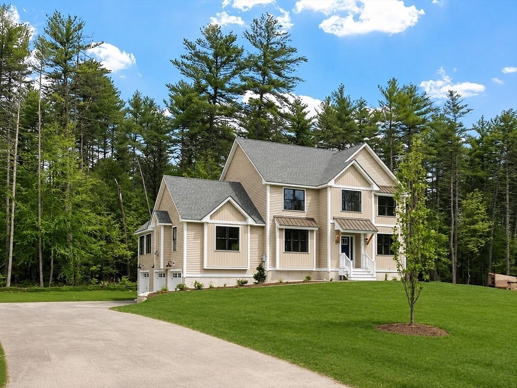 16 Unkety Brook Way