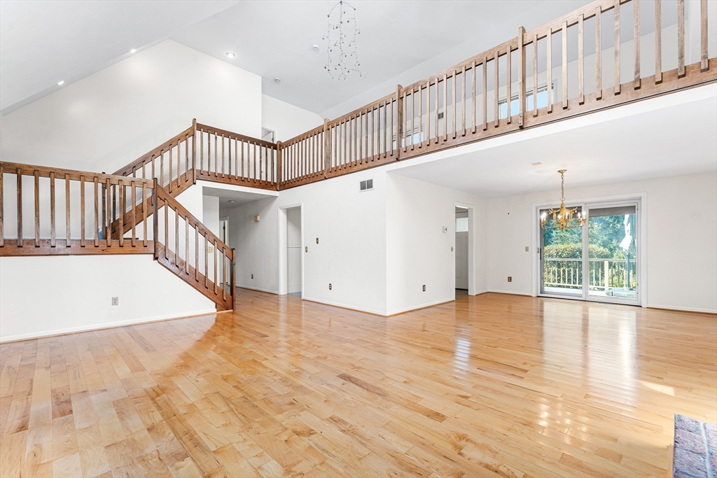 281 Whitney St