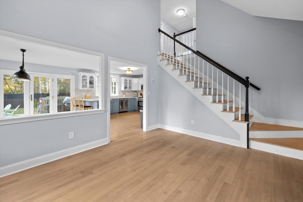 266 Algonquin Ave