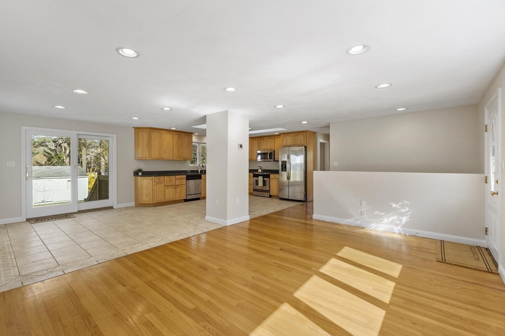 43 Perley Ave,