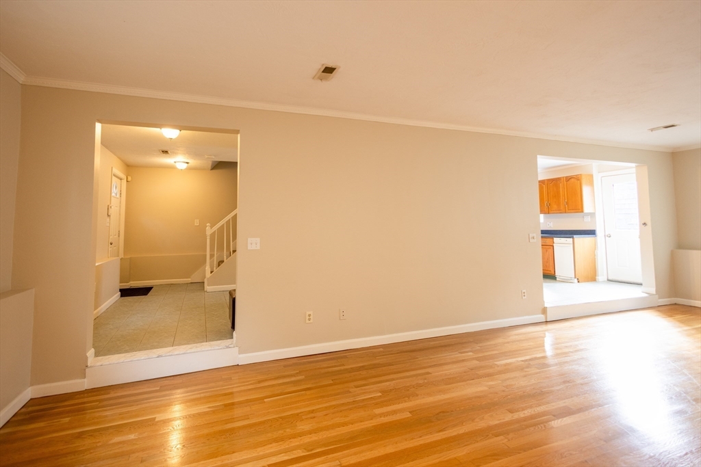 5337-B Washington Street B