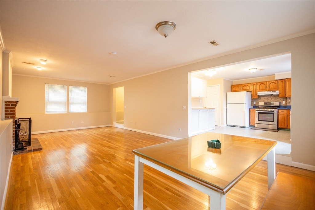 5337-B Washington Street B