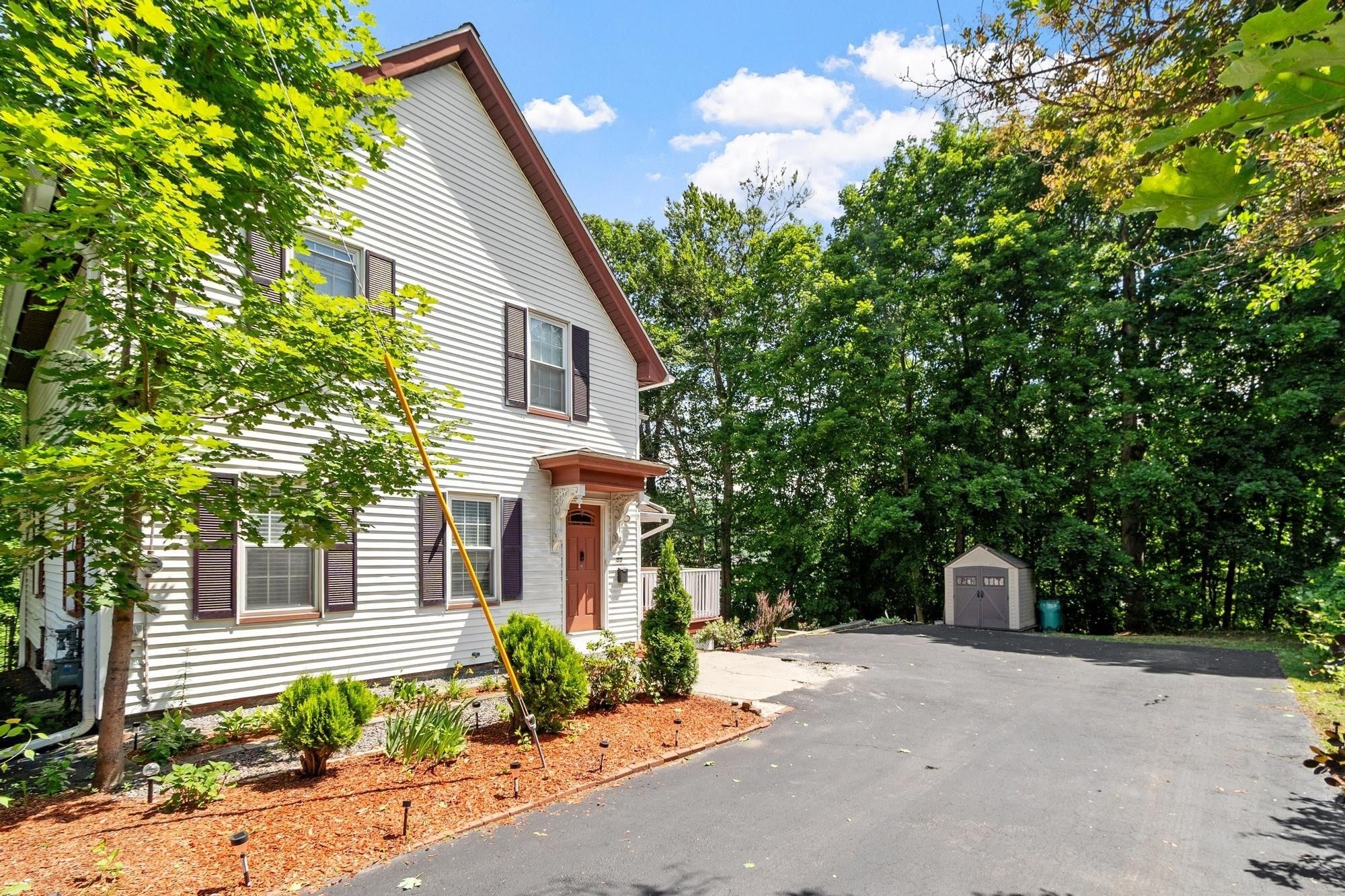 55 Cottage Street, Fitchburg MA 01420