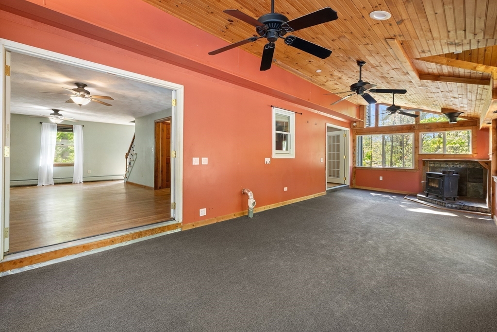7 Byfield Rd, Groveland, MA Photo #29