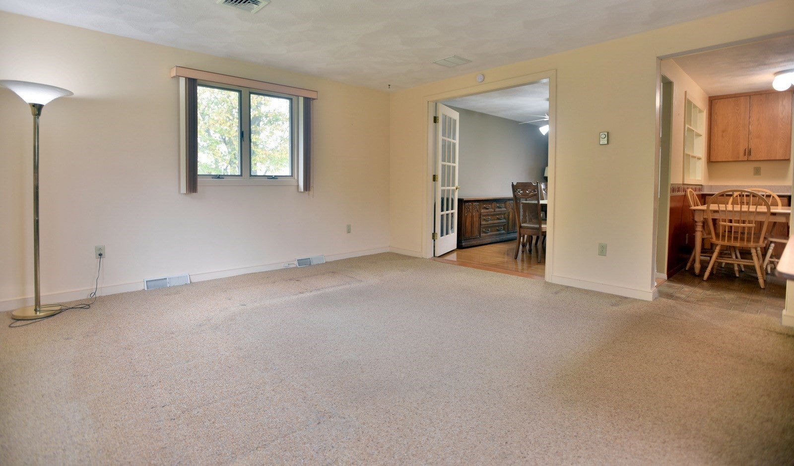 18 Delorenzo Dr, Randolph, MA Photo #18