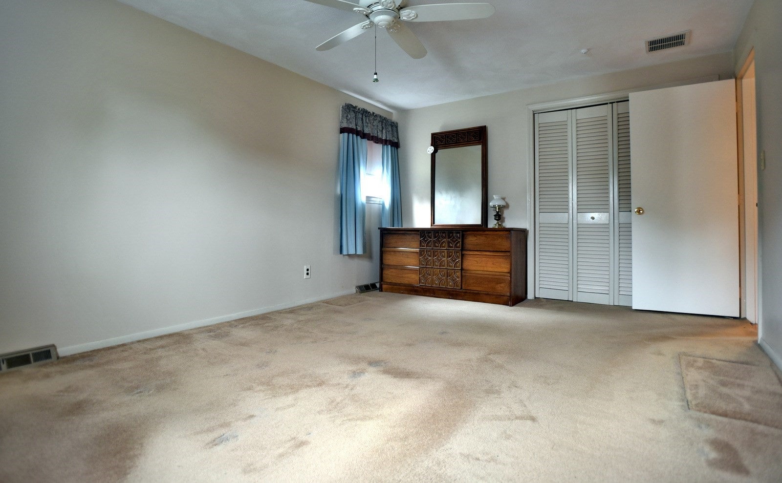 18 Delorenzo Dr, Randolph, MA Photo #21