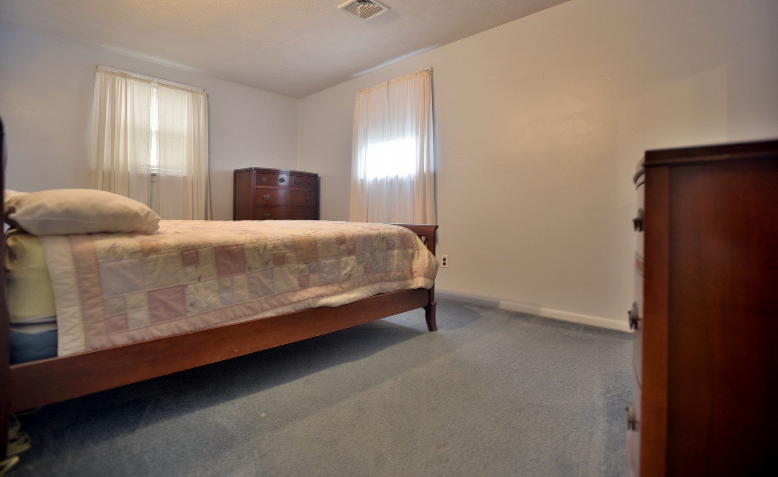 18 Delorenzo Dr, Randolph, MA Photo #22