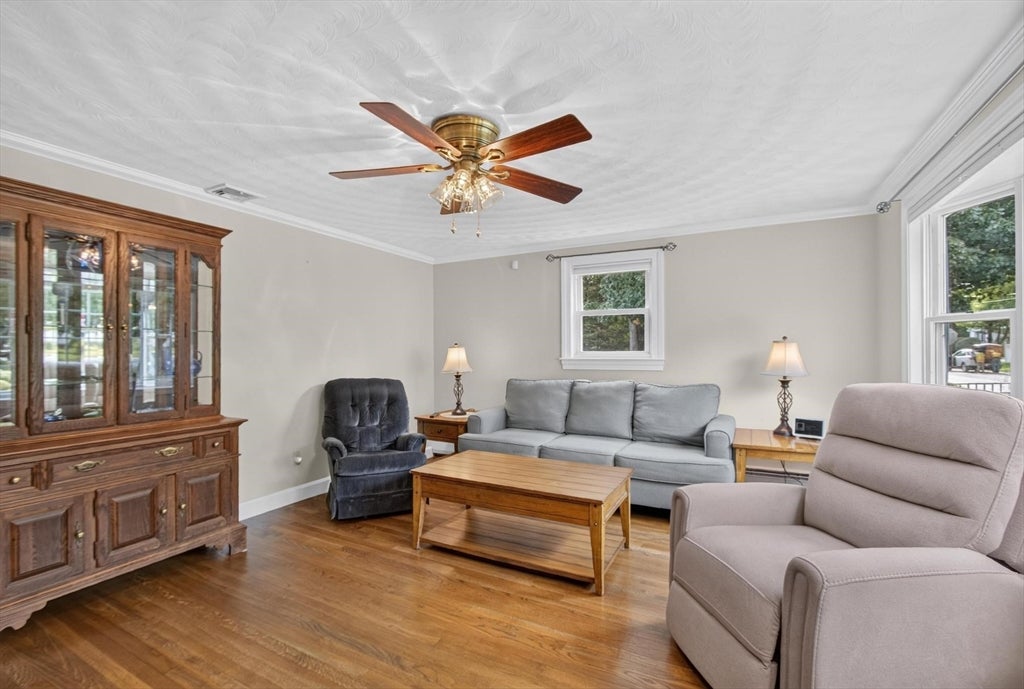 93 York Ave, Fitchburg, MA, 93 York Ave, Fitchburg, MA Photo #9