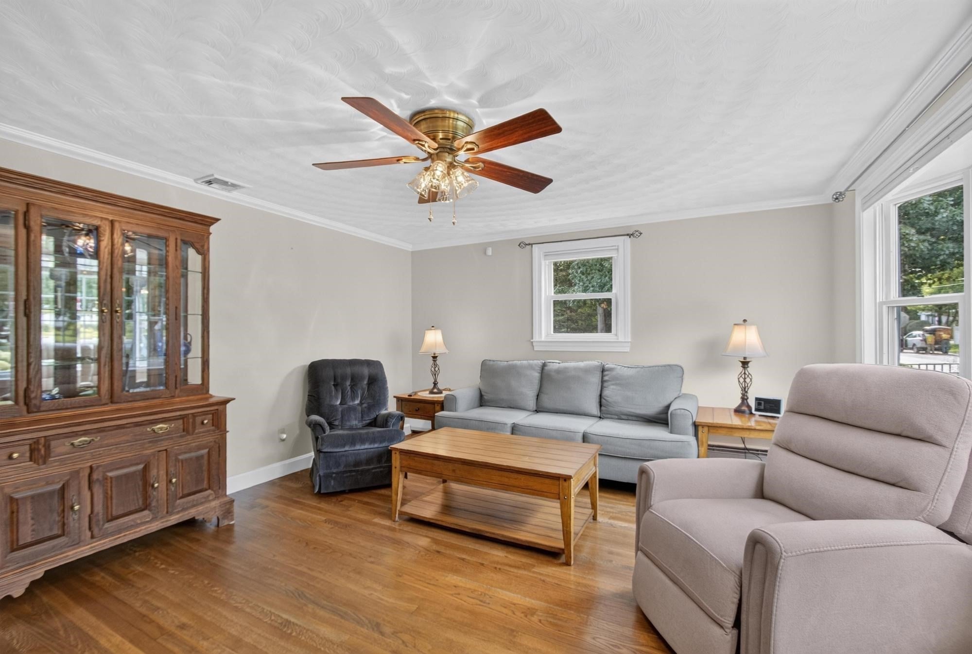 93 York Ave, Fitchburg, MA Photo #9