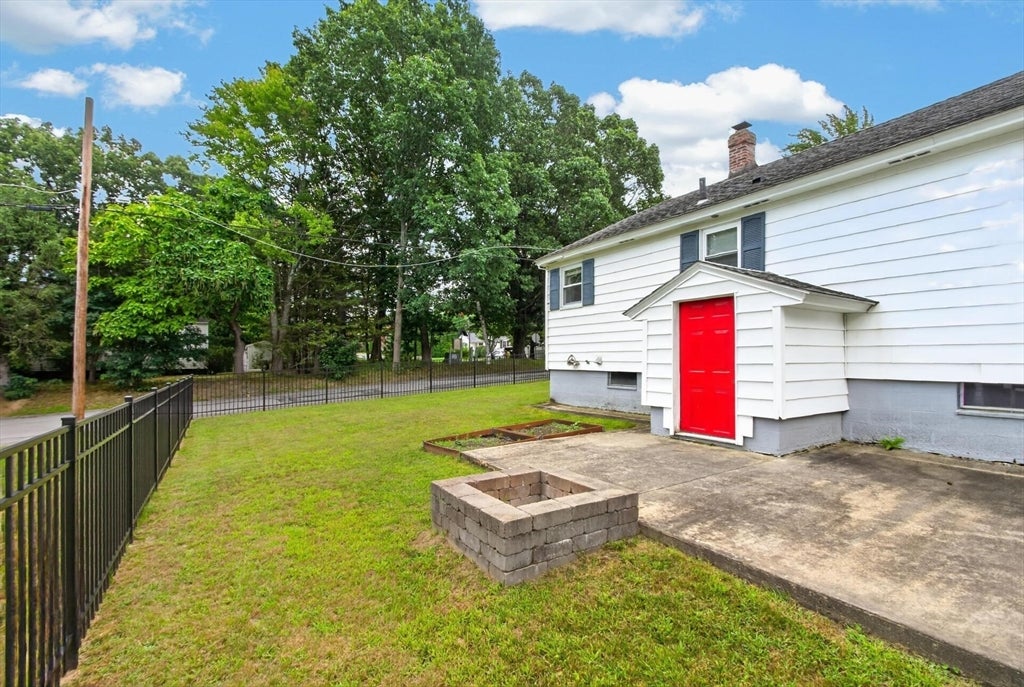 93 York Ave, Fitchburg, MA, 93 York Ave, Fitchburg, MA Photo #18