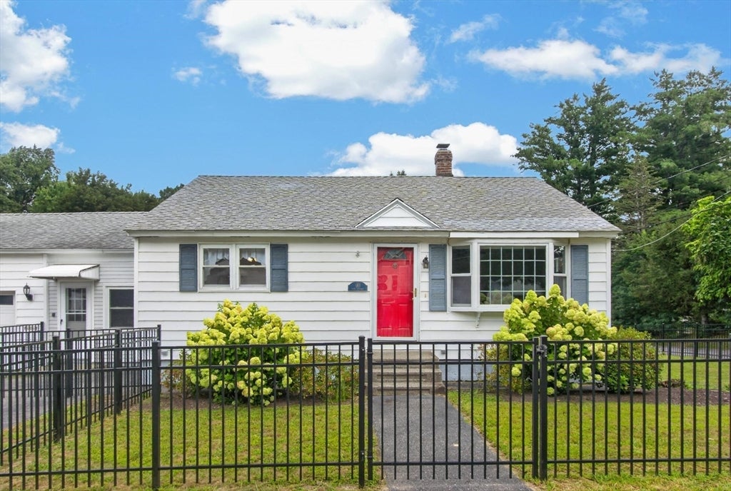 93 York Ave, Fitchburg, MA, 93 York Ave, Fitchburg, MA Photo #3