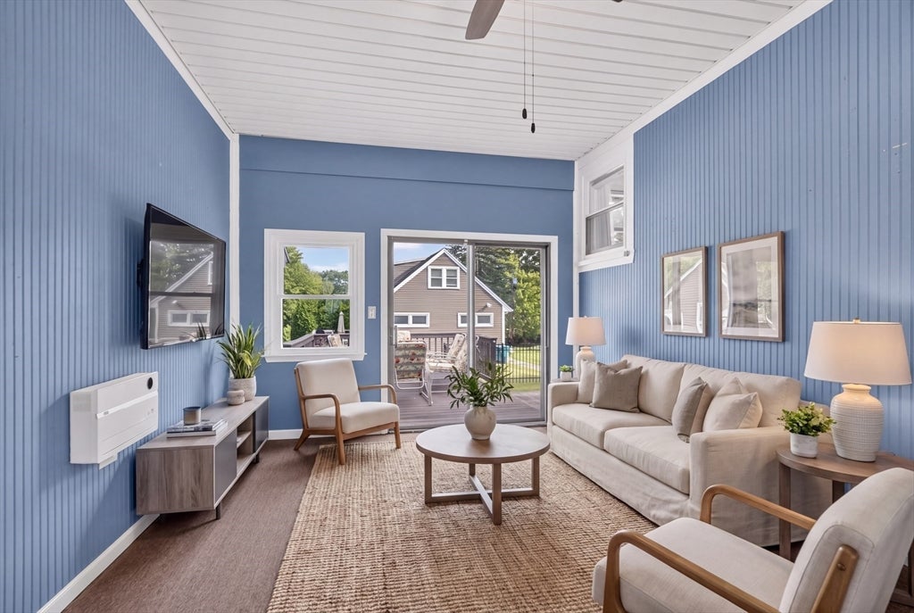 93 York Ave, Fitchburg, MA, 93 York Ave, Fitchburg, MA Photo #4