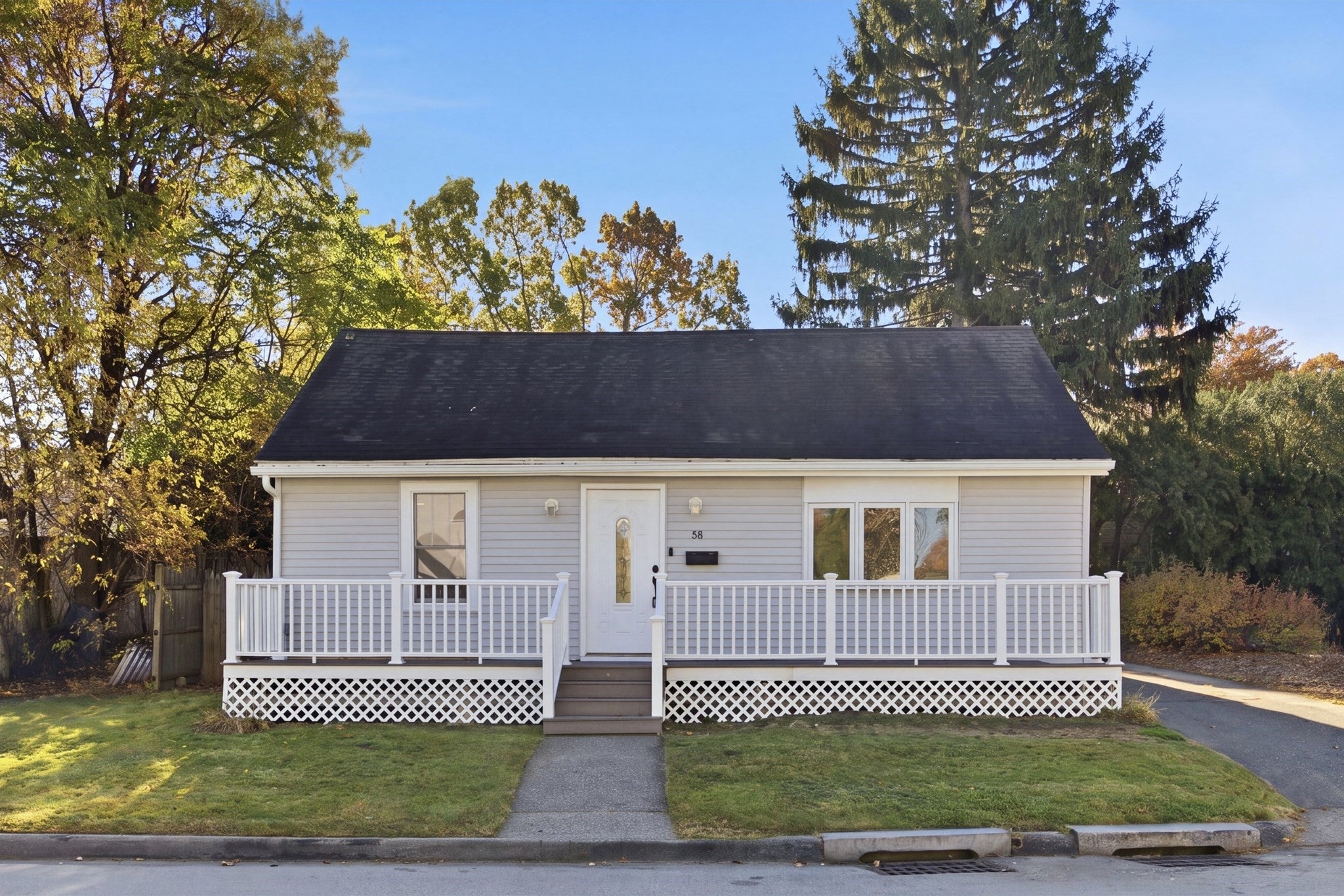 58 Glezen St, Worcester, MA Photo #1