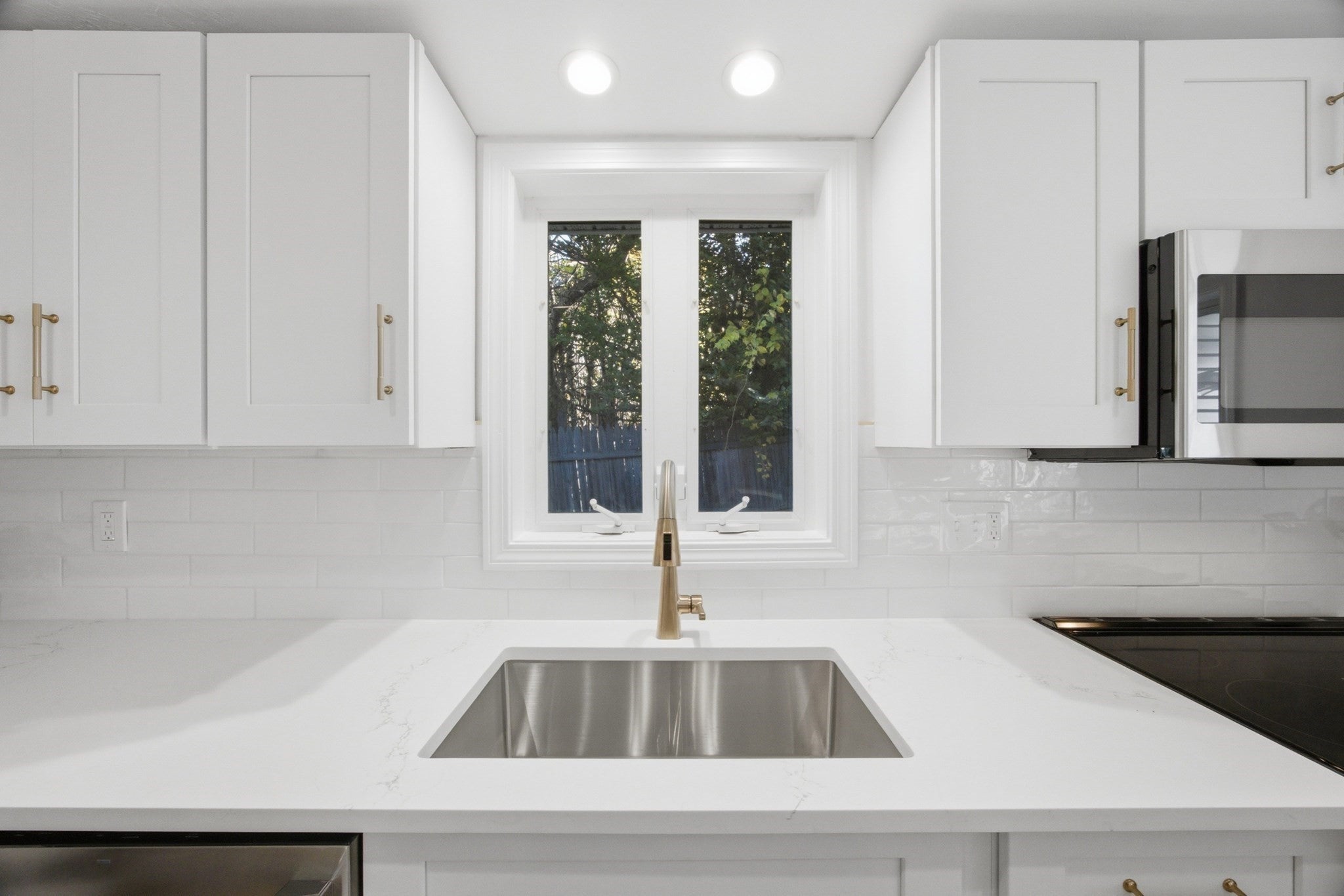 58 Glezen St, Worcester, MA Photo #10