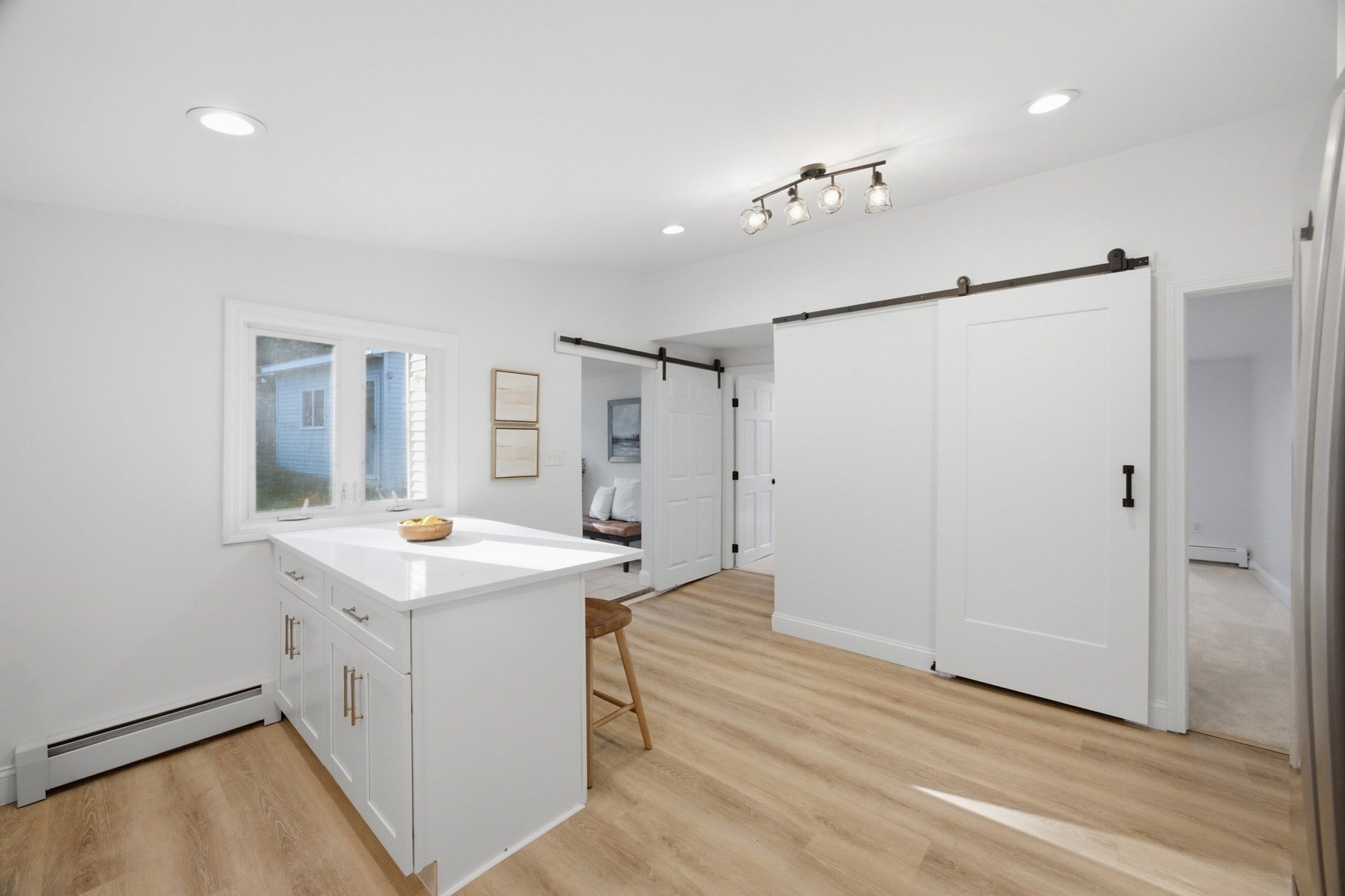 58 Glezen St, Worcester, MA Photo #9