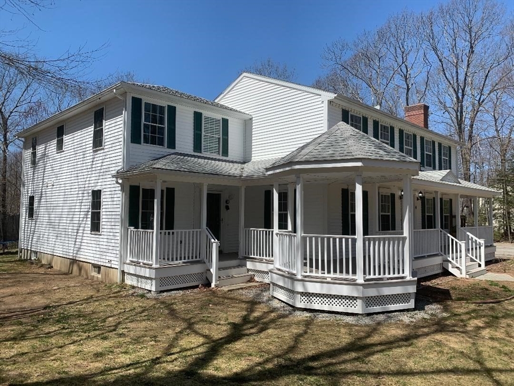 4 Laurel Street
