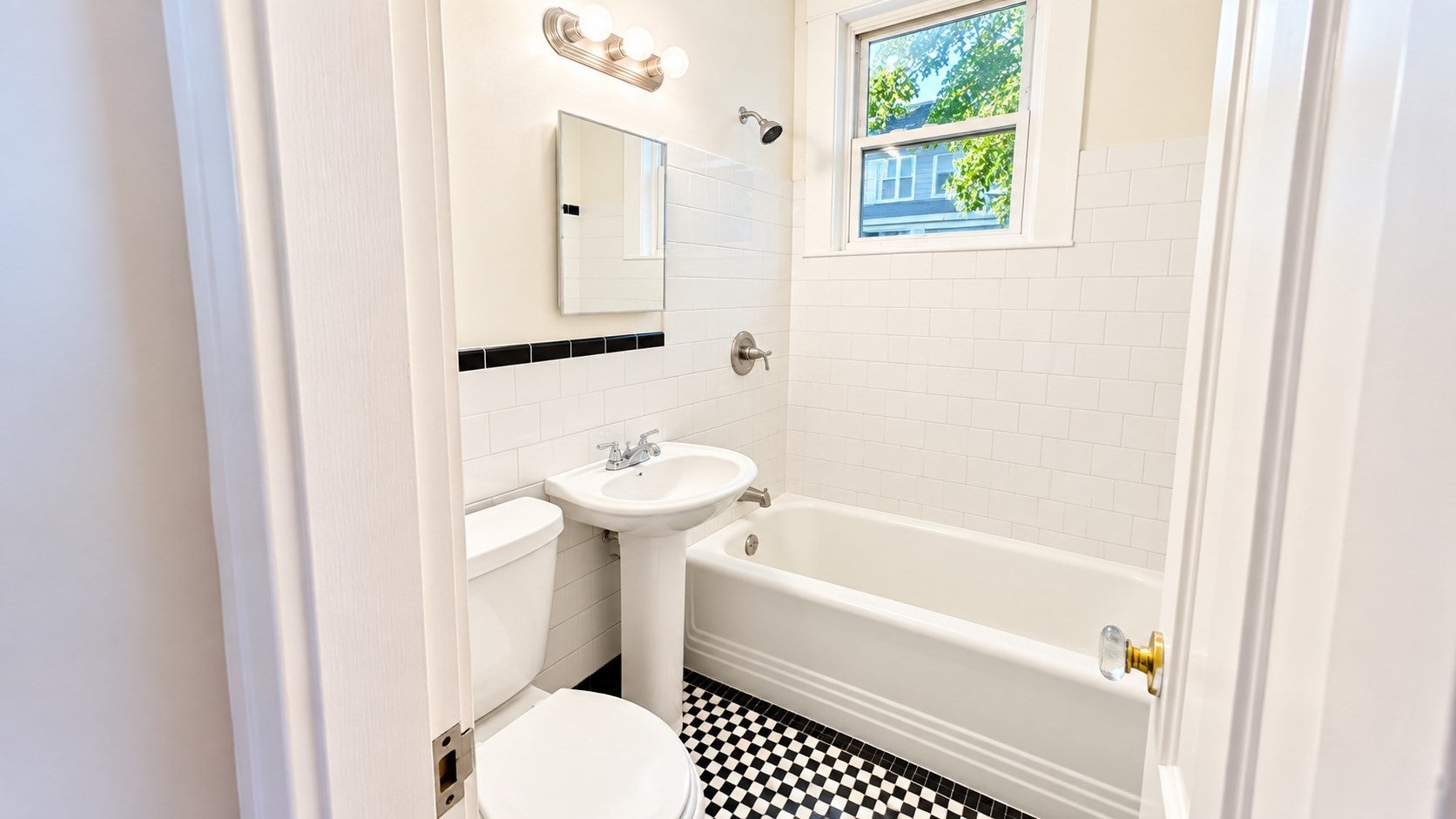 229 Jackson St #1, Lawrence, MA, 229 Jackson St #1, Lawrence, MA Photo #6