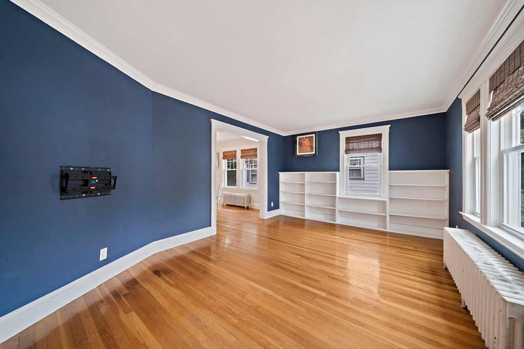 18 Thurlow St