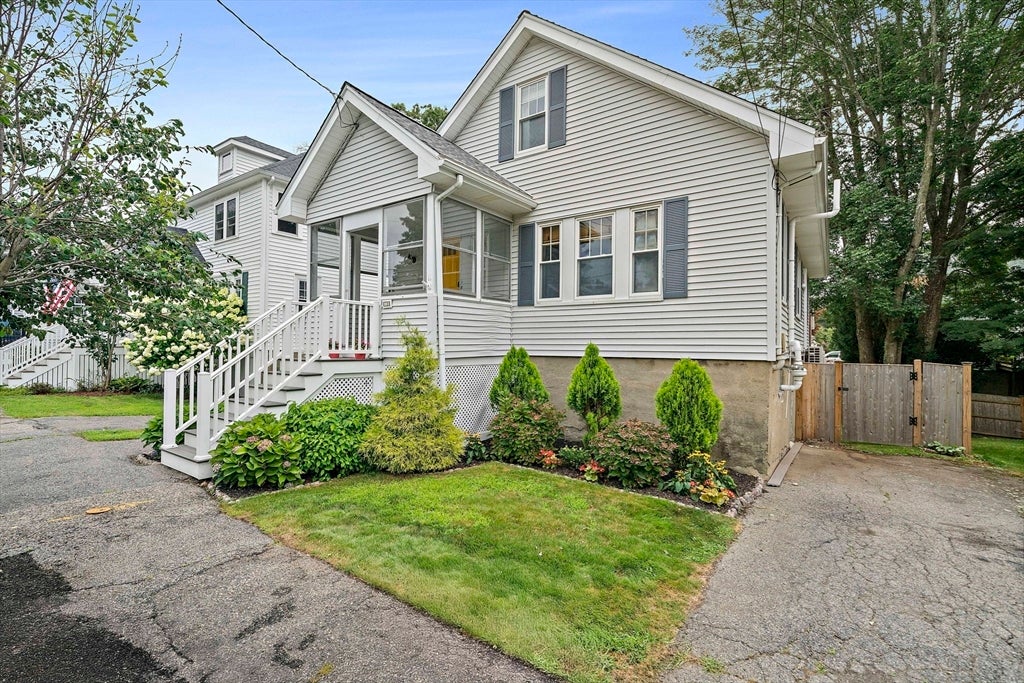 Photo of 18 Thurlow St, Boston, MA