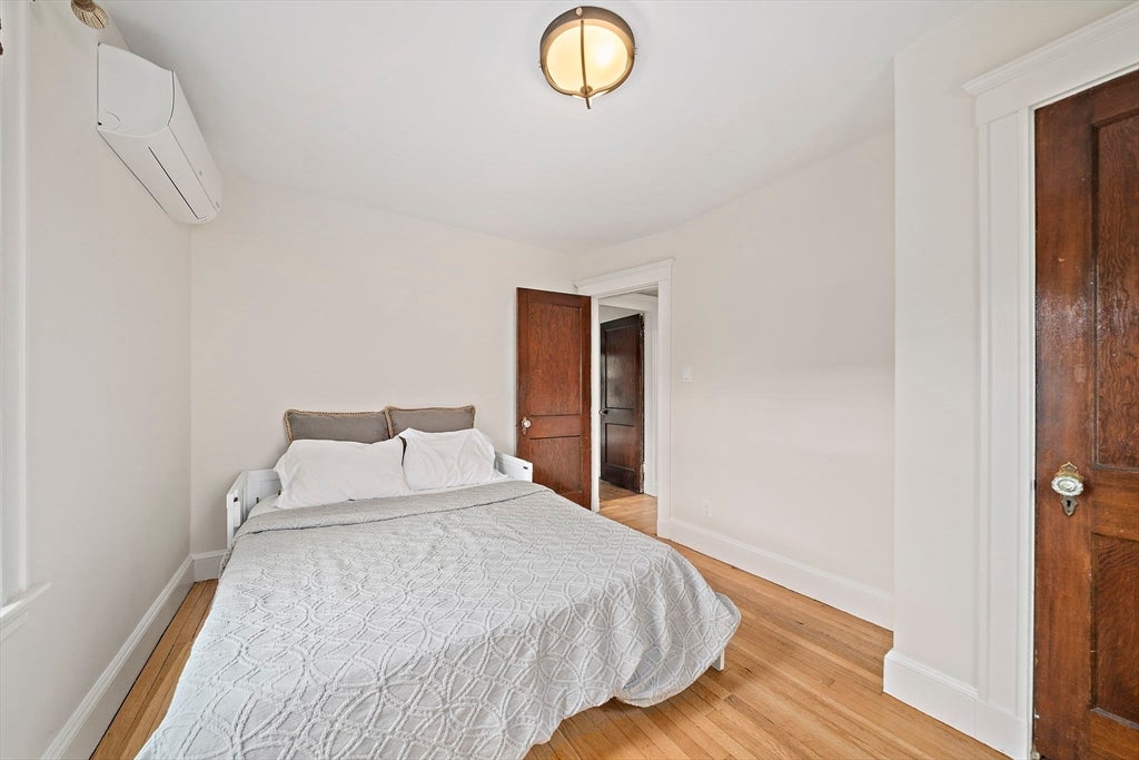 18 Thurlow St, Boston, MA Photo #16