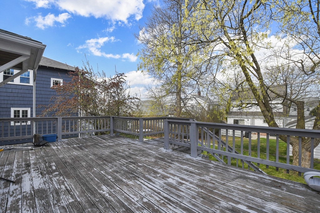 131 Russett Rd