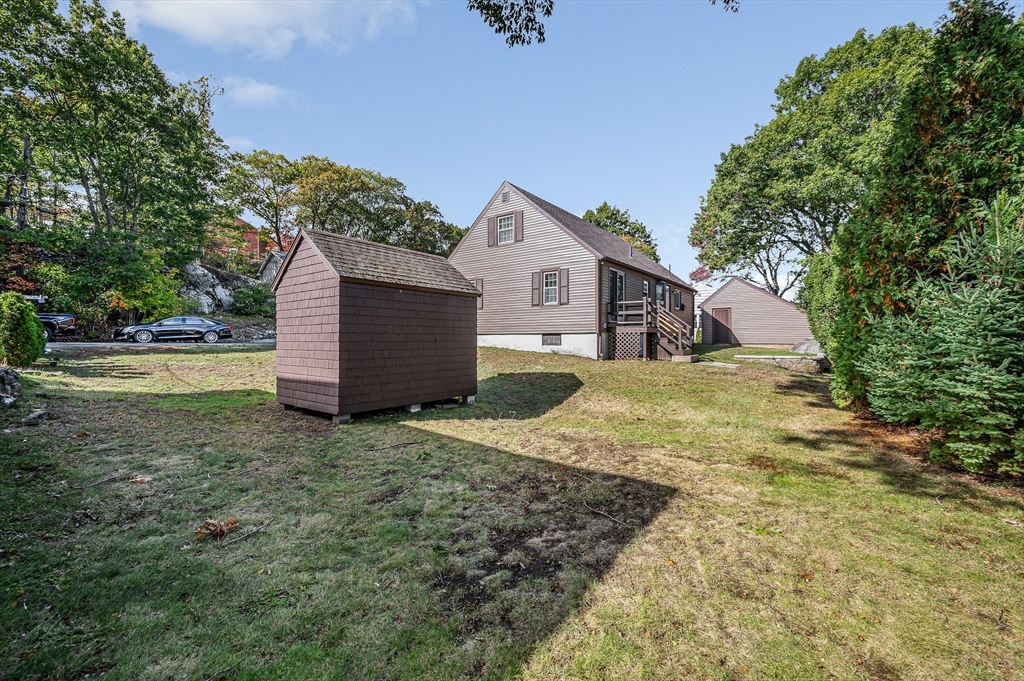 122 Bickford St
