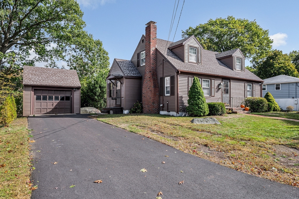 122 Bickford St