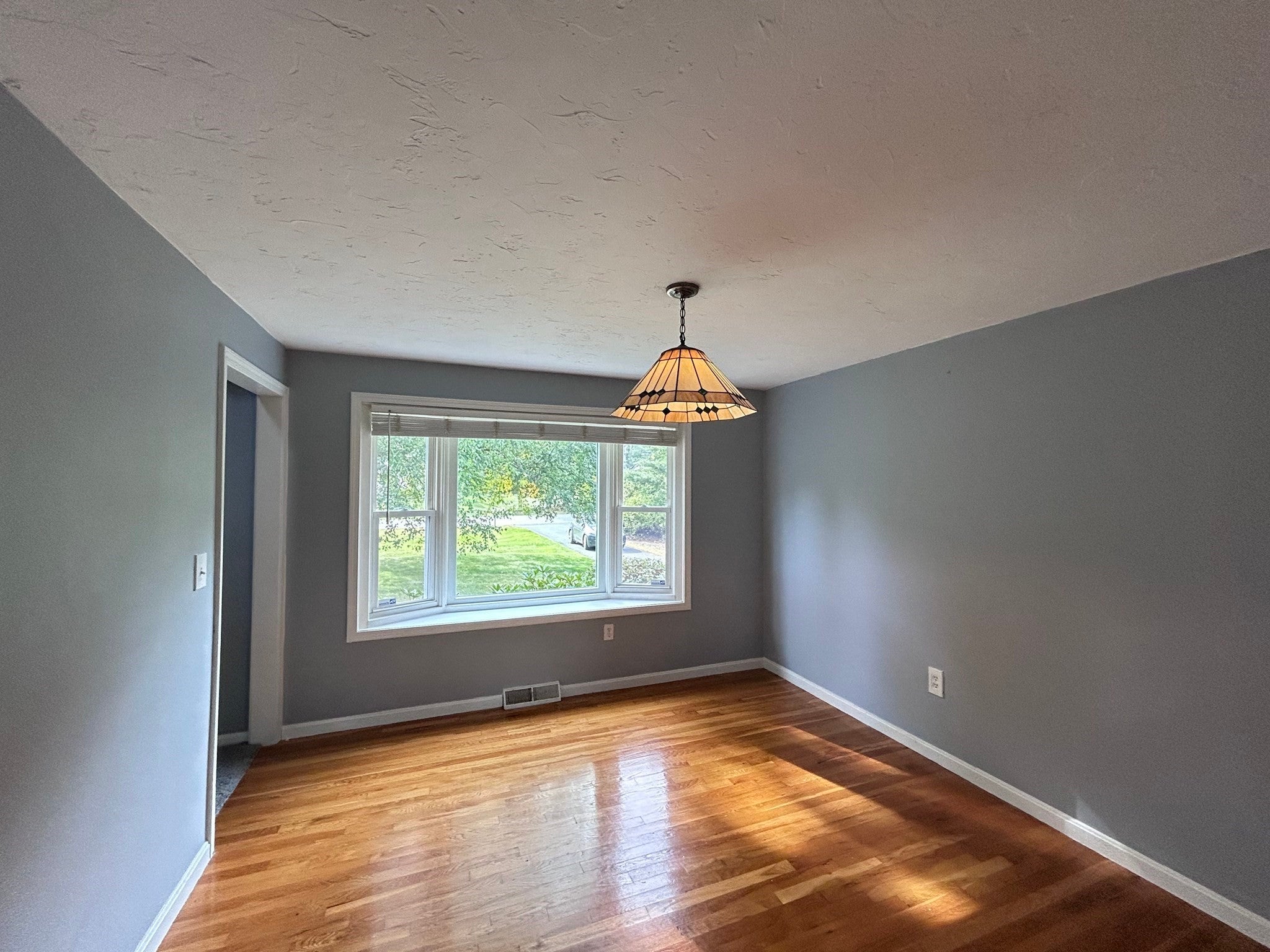 42 Edgewood Rd, Southborough, MA Photo #4