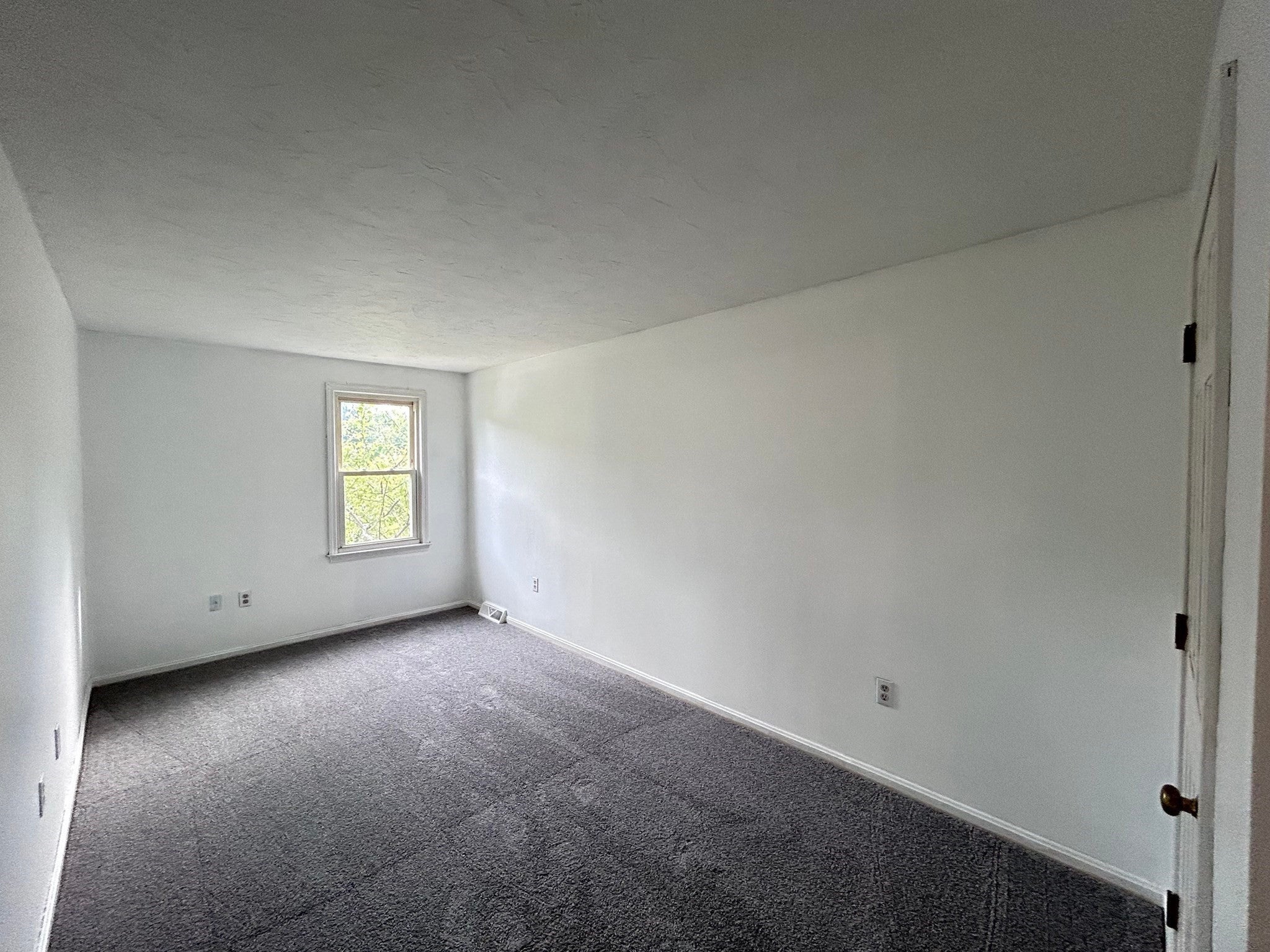 42 Edgewood Rd, Southborough, MA Photo #12