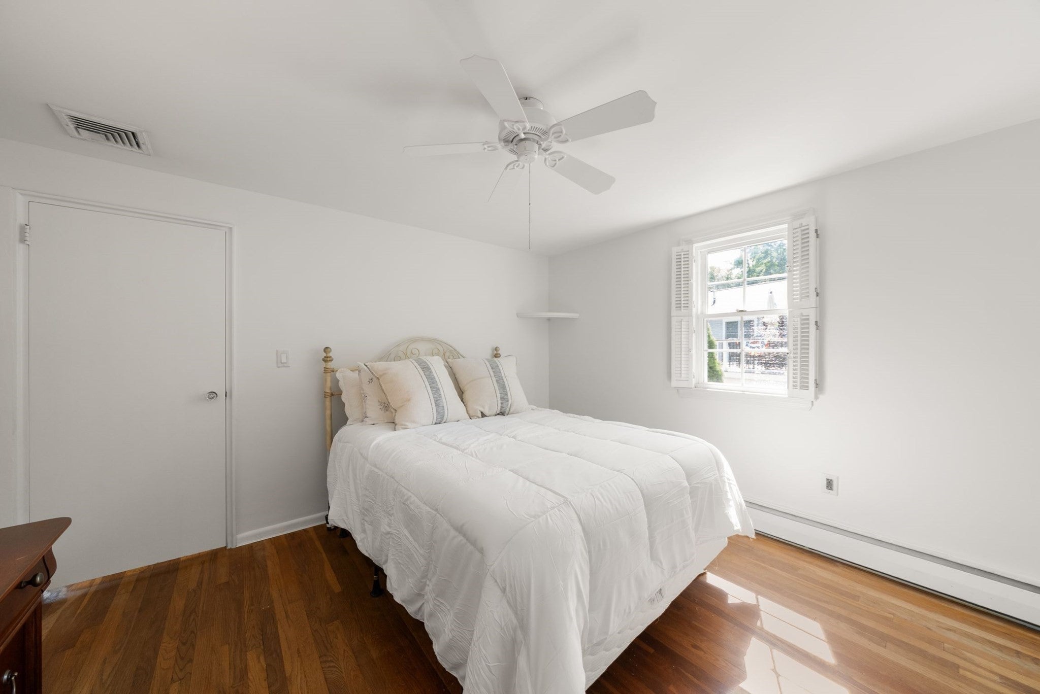 4 Carson Rd, Woburn, MA, 4 Carson Rd, Woburn, MA Photo #8