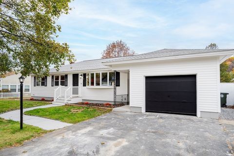 44 Old Brook Rd Leominster MA 01453