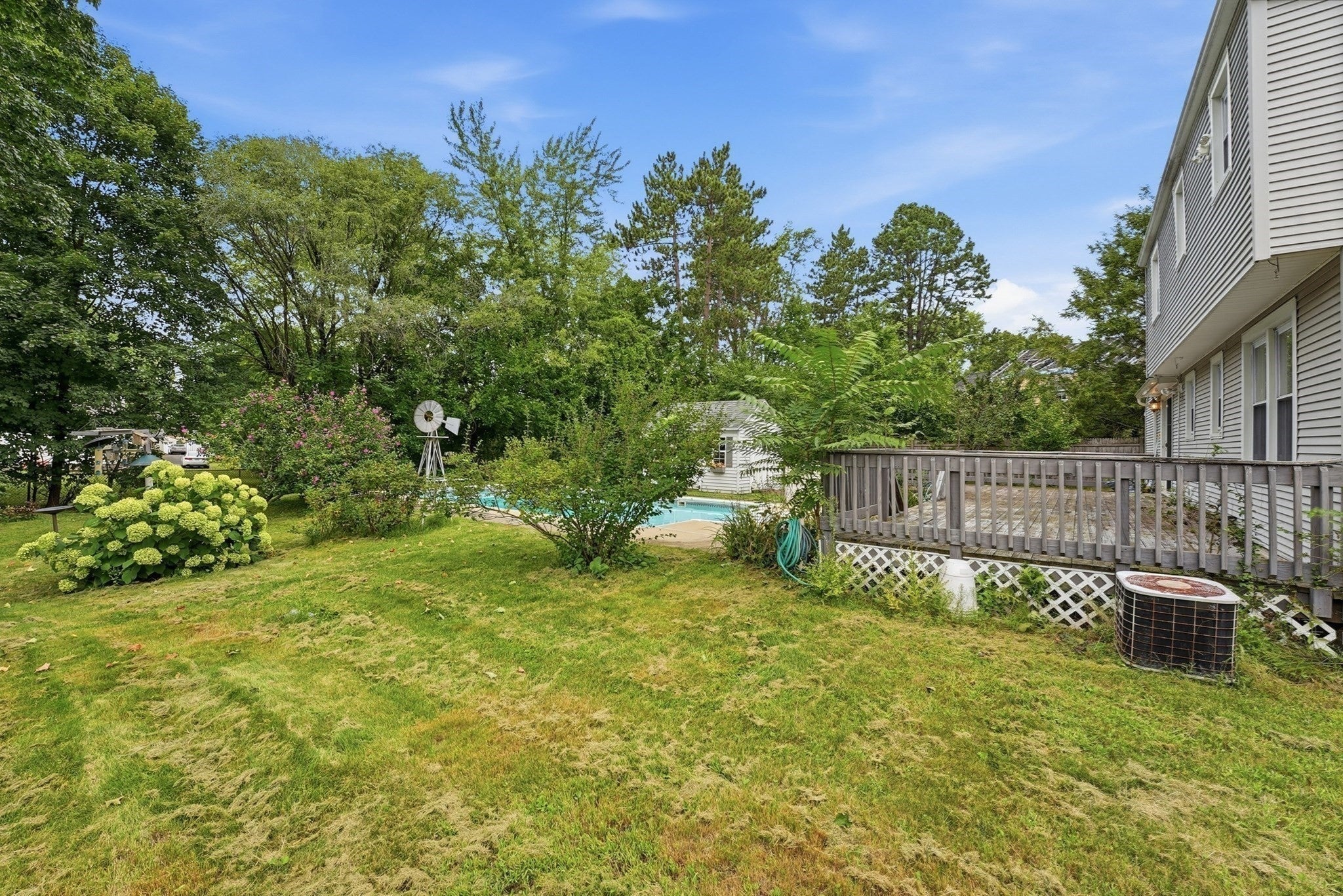 76 Fenway Dr, Springfield, MA Photo #41