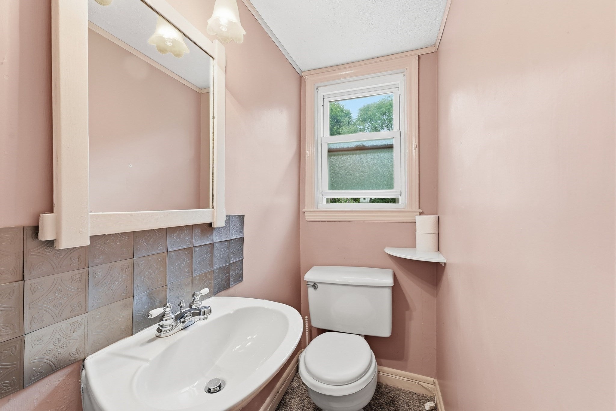 76 Fenway Dr, Springfield, MA Photo #32