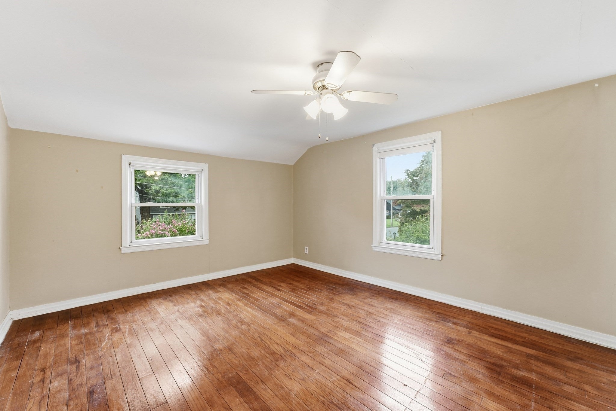 76 Fenway Dr, Springfield, MA Photo #20