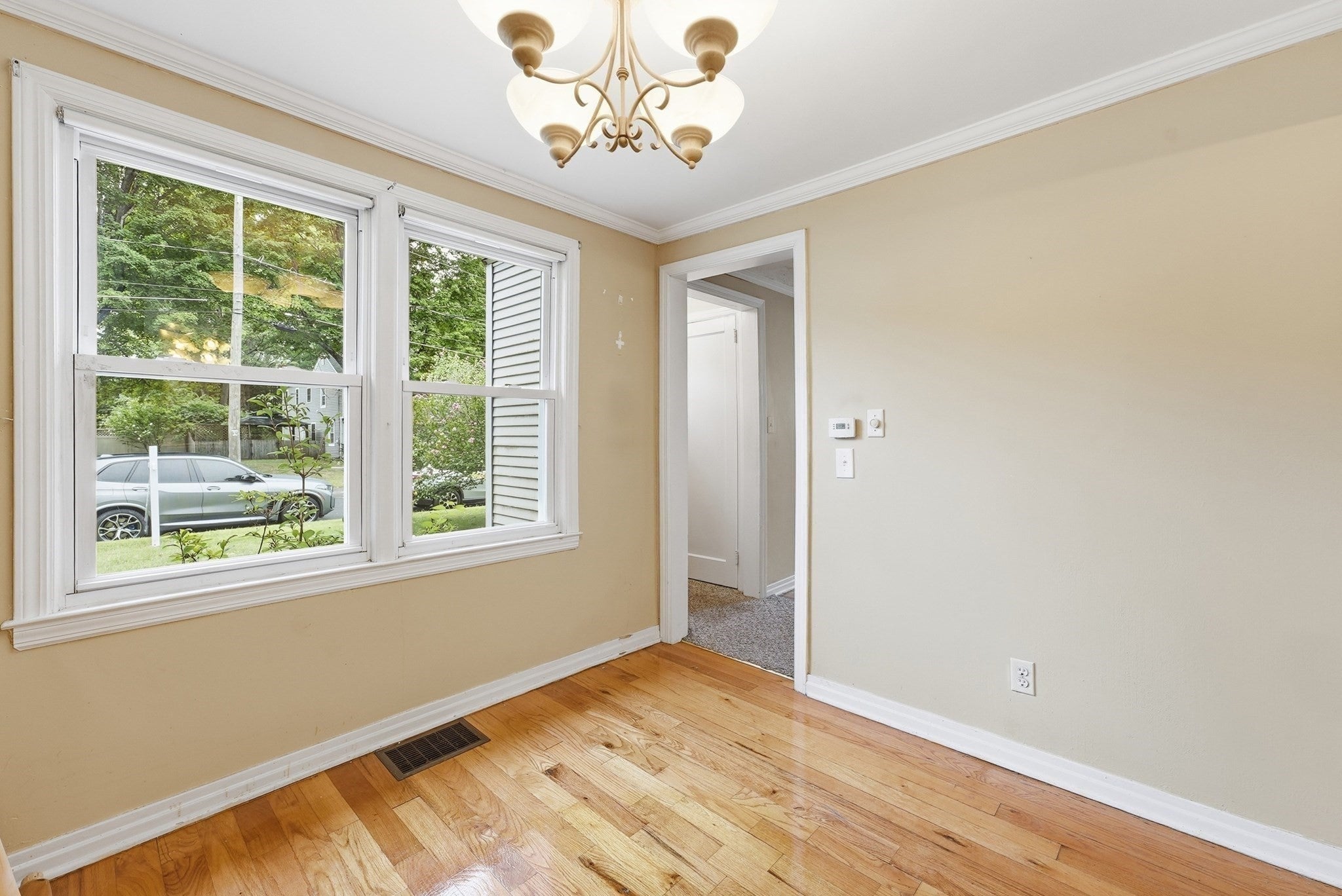 76 Fenway Dr, Springfield, MA Photo #19