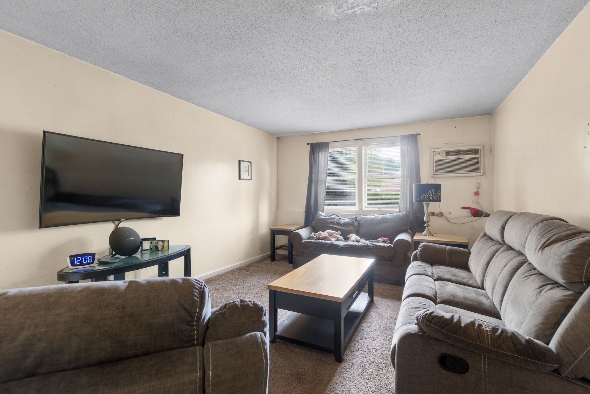 365 Washington St 3