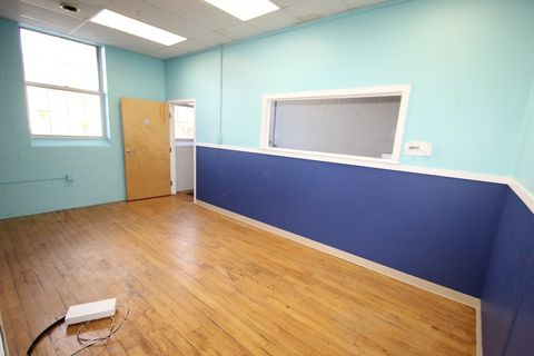 35 Water St. 1 Amesbury MA 01913