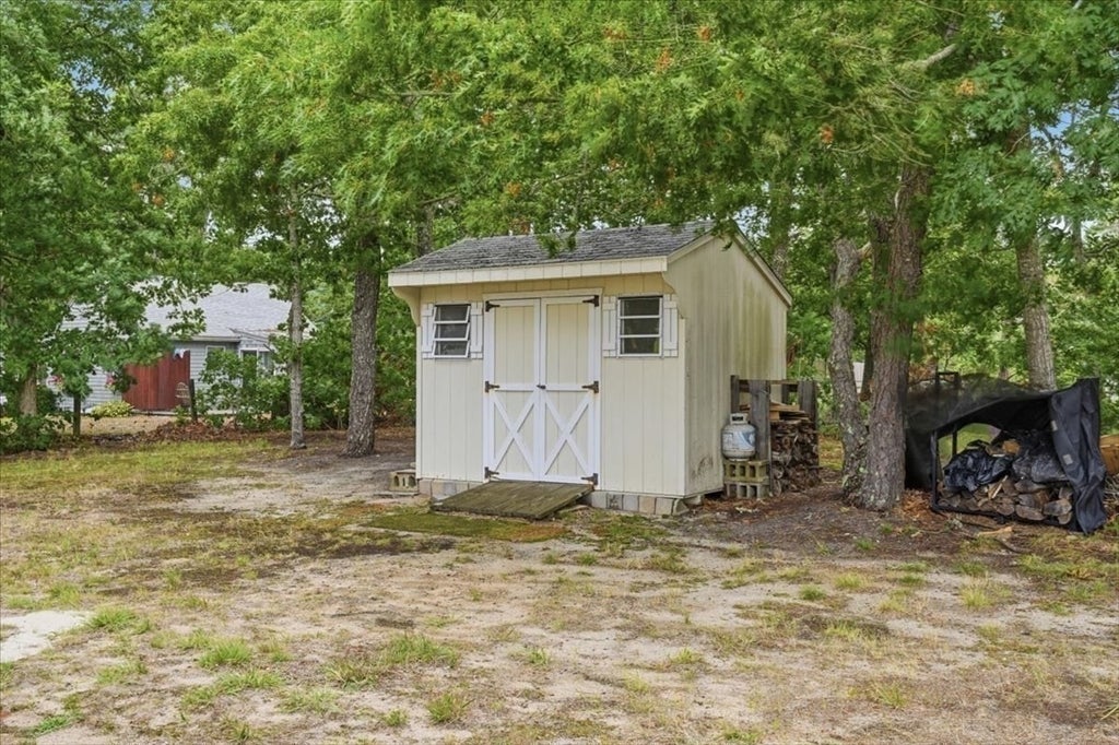 127 Indian Trl, Dennis, MA, 127 Indian Trl, Dennis, MA Photo #38