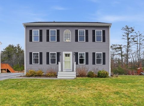 Photo of 3 Fieldstone Ln, Marion, MA 02738 (MLS # 73490941)