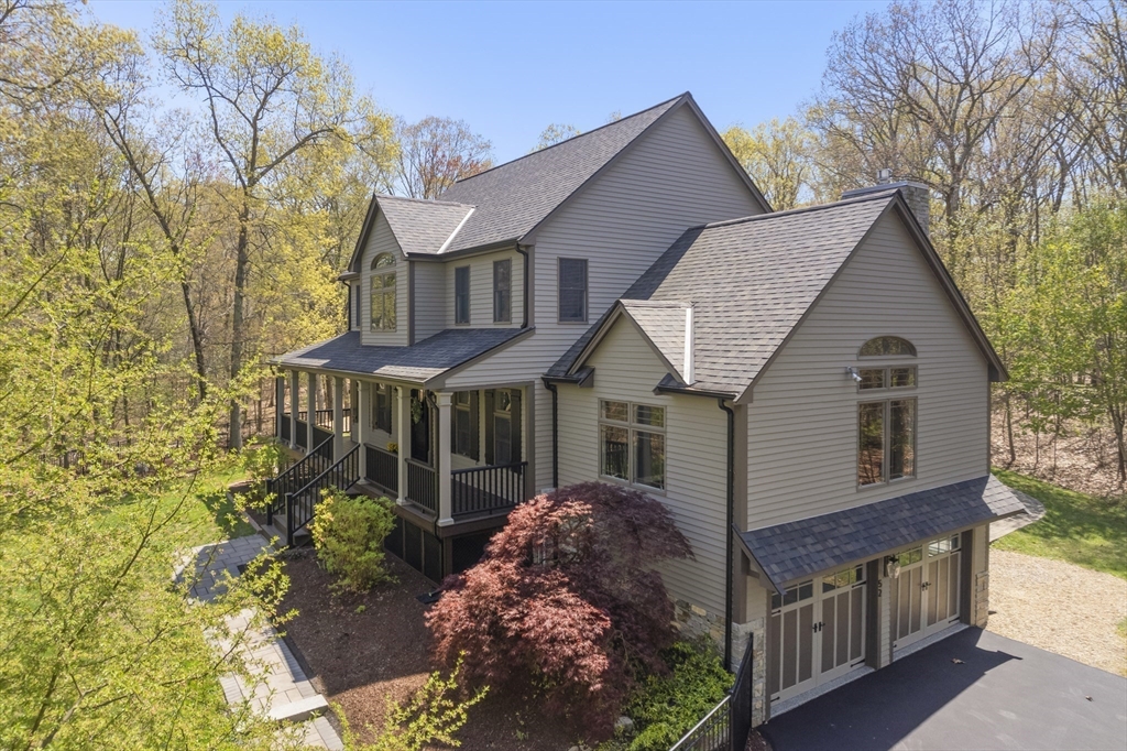52 Fales Road