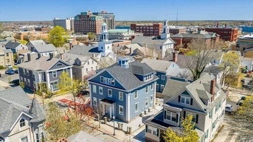 110 Eighth St