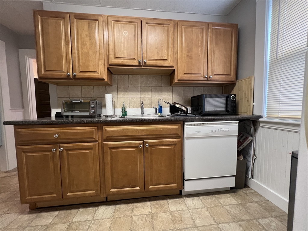 229 Belmont Street #4, Belmont, MA Photo #10