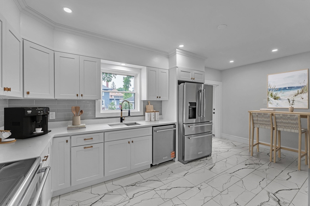5 Winthrop Ave