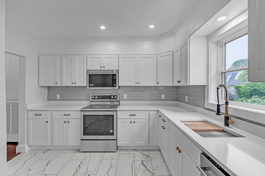 5 Winthrop Ave