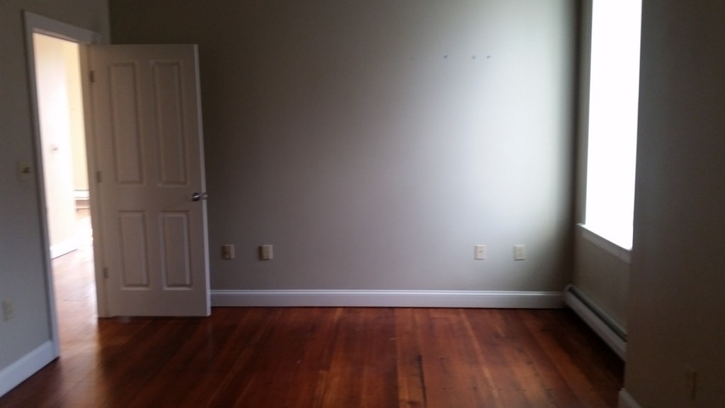 25 Main St 3C