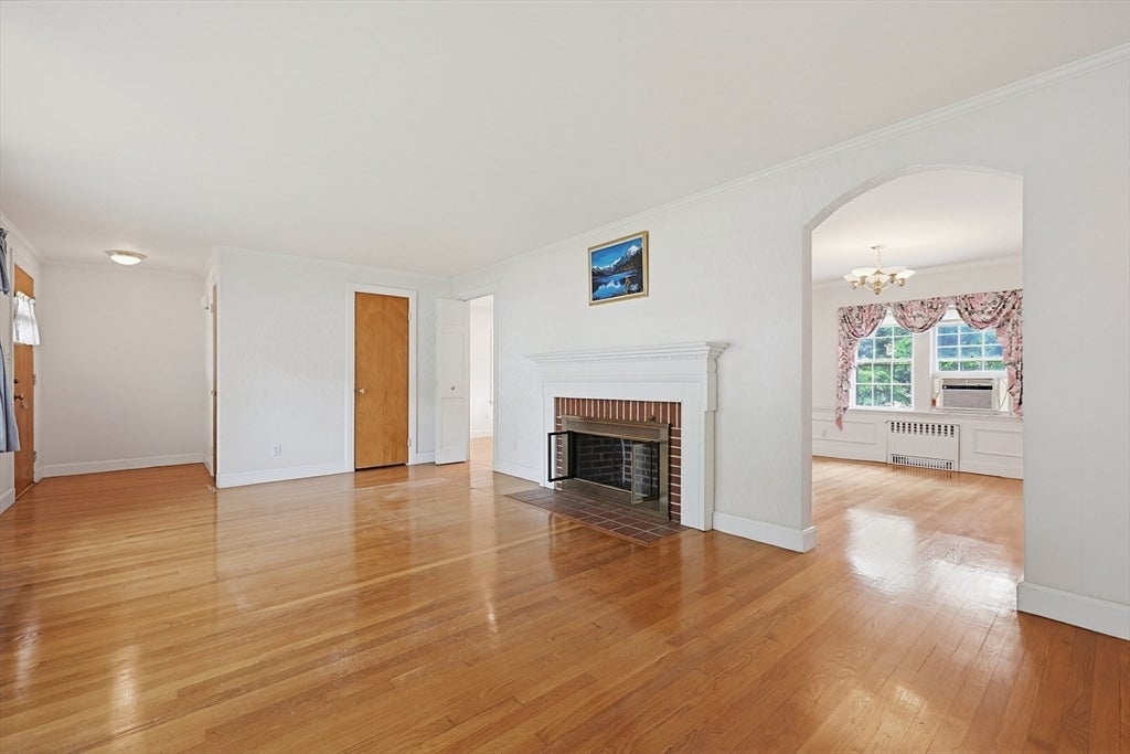 22 Chilton St
